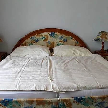 Eschau Inn *